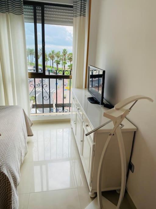 Apartment 1 Linea, 2 Bedrooms Duplex, Sea View, 50 M From *