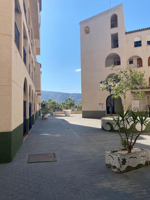 1 Linea, 2 Bedrooms Duplex, Sea View, 50 M From