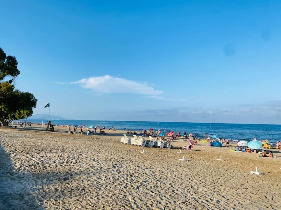 1 Linea, 2 Bedrooms Duplex, Sea View, 50 M From Apartment *